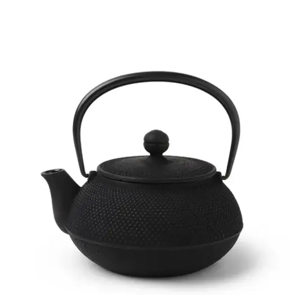 cast_iron_teapot_black_ho_0-4.webp MIYA Company Teapots - Cast Iron^Cast Iron Teapot Black Hobnail 0.65L