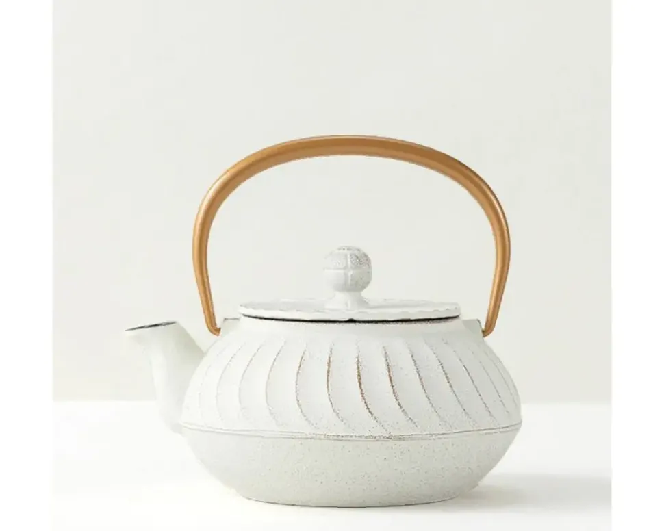 cast_iron_teapot_white_wa_1.webp MIYA Company Teapots - Cast Iron^Cast Iron Teapot White Wave Gold Handle
