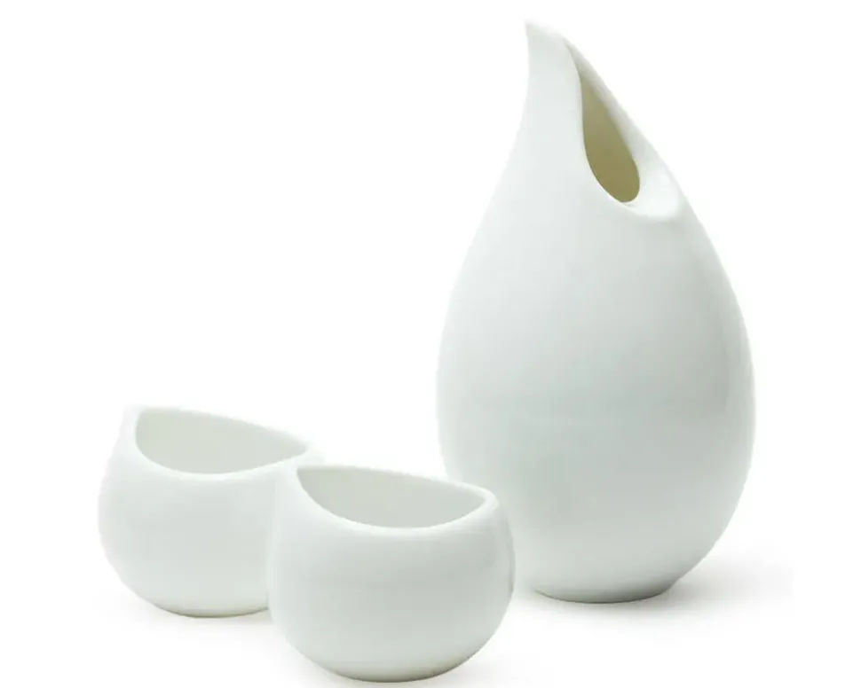 tear_drop_white_sake_set_2.webp MIYA Company Sake Sets^Tear Drop White Sake Set